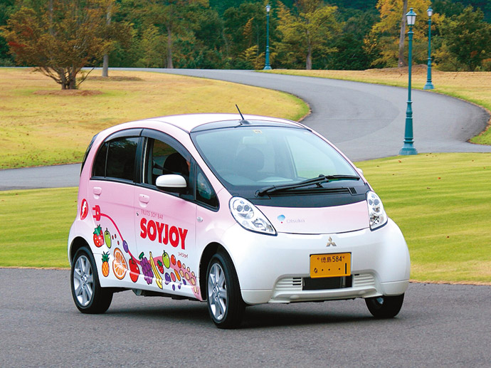 2009年10月より導入された電気自動車。