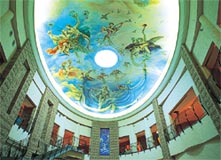 神話広場「大天井画」