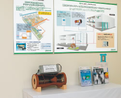 見学コースに設けられたクリティカル環境システム（現：研究施設向け環境制御システム）の概要