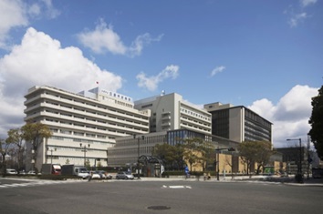 広島市民病院の外観写真