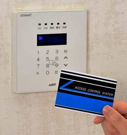 入退室管理システム IDSMART-IIの製品写真