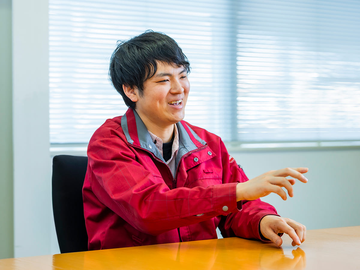 センサの性能向上を目的に、新たな技術の研究と製品開発に挑んでいます。