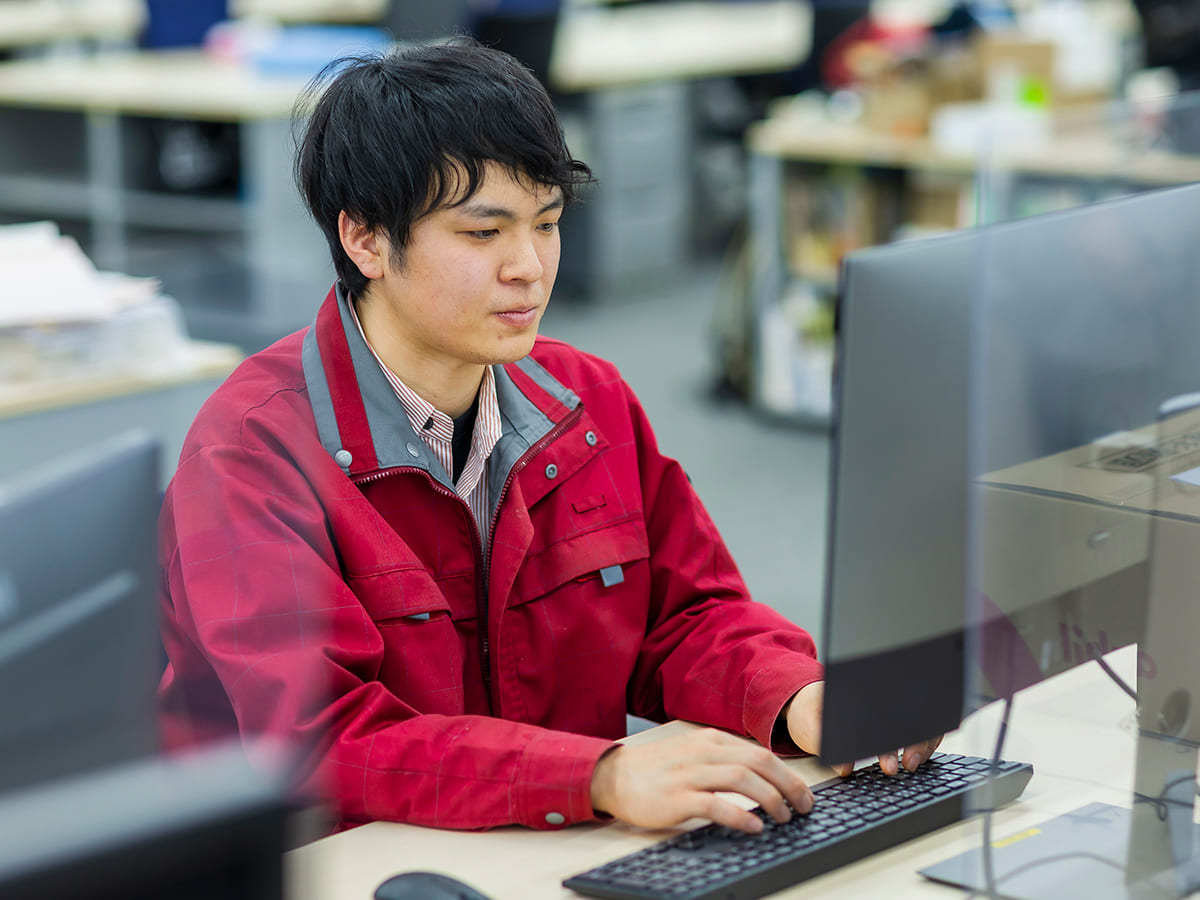 先端の物質科学の応用とアズビルのMEMS技術の融合により、次世代センサの開発に挑む。