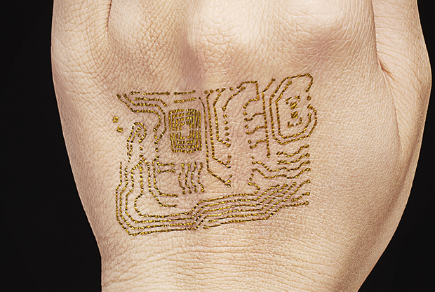A hypoallergenic sensor (nanomesh electrode) attached to the skin